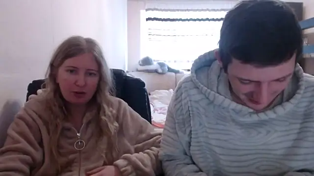 PeterAndJen online show from 02.24.25