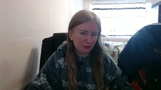 Snapshot of PeterAndJen chatting on 02.09.26 PeterAndJen online show from 02.09.26