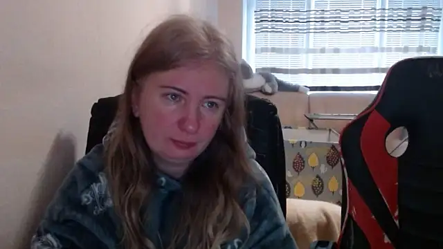 Snapshot of PeterAndJen chatting on 02.13.26 PeterAndJen online show from 02.13.26