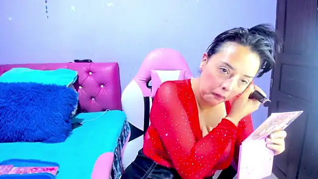 crissn0707 online show from 03.27.26