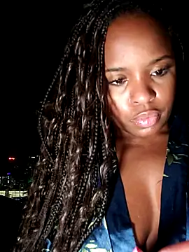 Snapshot of PRIMAGODDESS chatting on 11.24.25 PRIMAGODDESS online show from 11.24.25