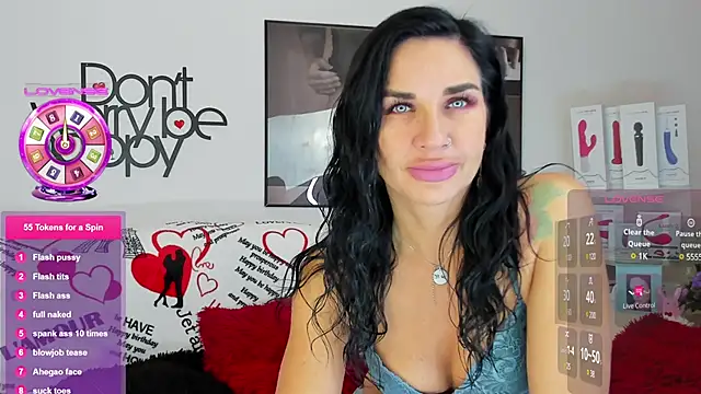 Tara Bloss online show from 02.12.25