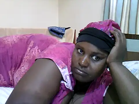 Snapshot of Horny_bbwx chatting on 02.13.25 Horny bbwx online show from 02.13.25