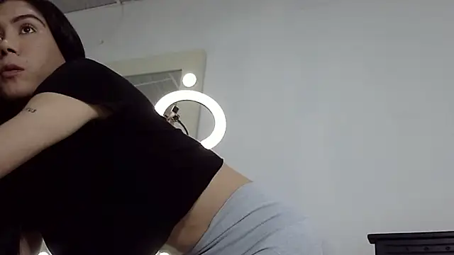 EvaTiffany online show from 04.26.26