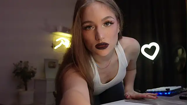 MrsTenderBeast online show from 09.14.25