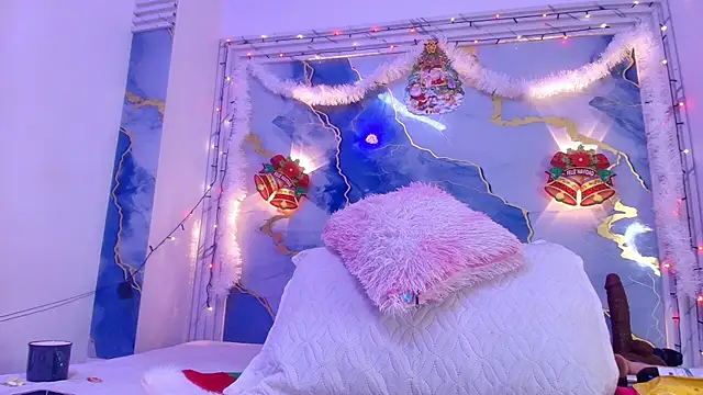 lorrayne  online show from 12.15.25