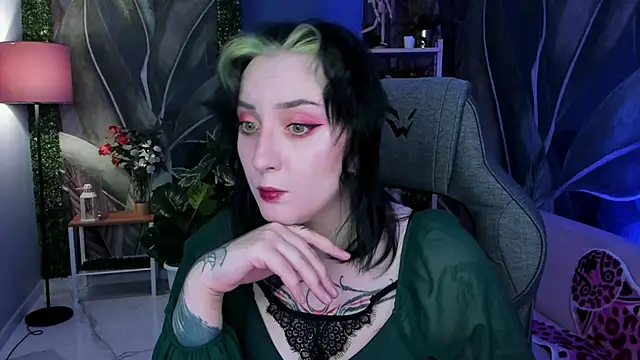 AsheLucker online show from 10.09.25