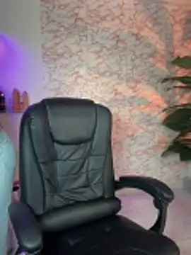 Ambar pe  online show from 11.22.25