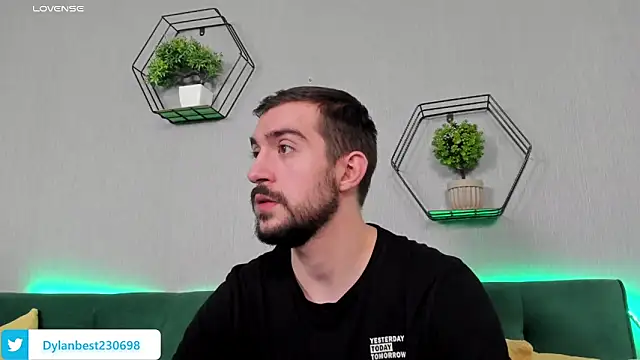 Dylan Best online show from 11.05.25