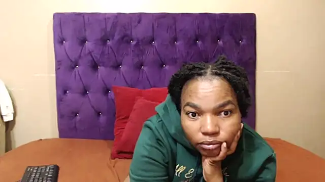 EBONYBUSTYY online show from 05.15.26