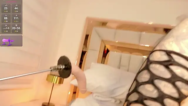 im yours 01 online show from 02.24.26