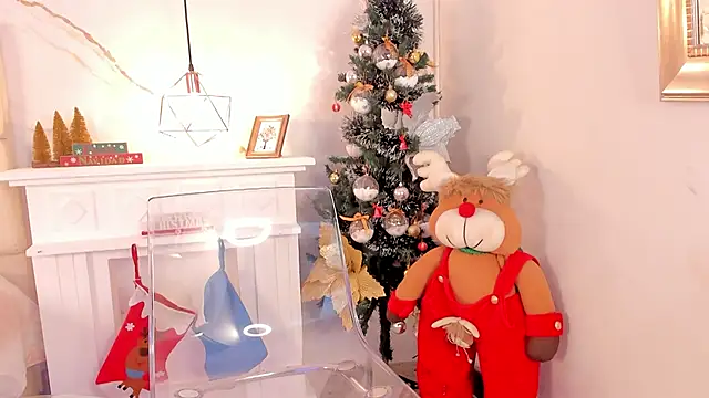 IsiisLovei online show from 12.27.24