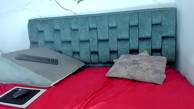 Snapshot of IsiisLovei chatting on 03.02.26 IsiisLovei online show from 03.02.26