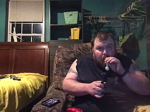 Snapshot of fatdickdaddy448 chatting on 12.13.24 fatdickdaddy448 online show from 12.13.24