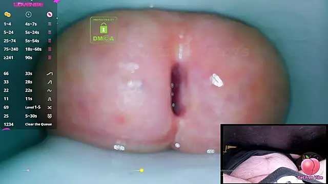 Snapshot of controlmytoys chatting on 02.18.25 controlmytoys online show from 02.18.25