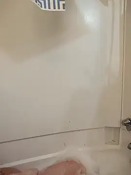 atlwebbie75 online show from 04.20.26