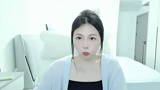 Sunset glow online show from 10.08.25