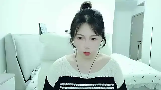 Snapshot of Sunset_glow chatting on 01.17.26 Sunset glow online show from 01.17.26