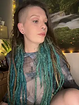 MenaDreadfull online show from 03.31.26