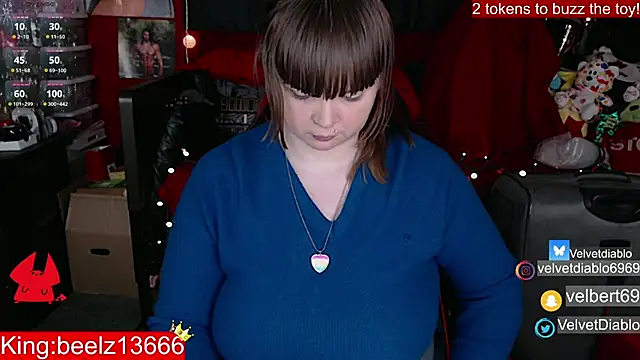 Snapshot of VelvetDiablo chatting on 01.24.25 VelvetDiablo online show from 01.24.25
