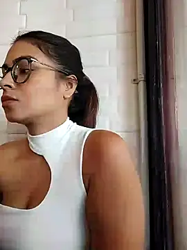 Snapshot of Ivanna2 chatting on 01.24.25 Ivanna2 online show from 01.24.25