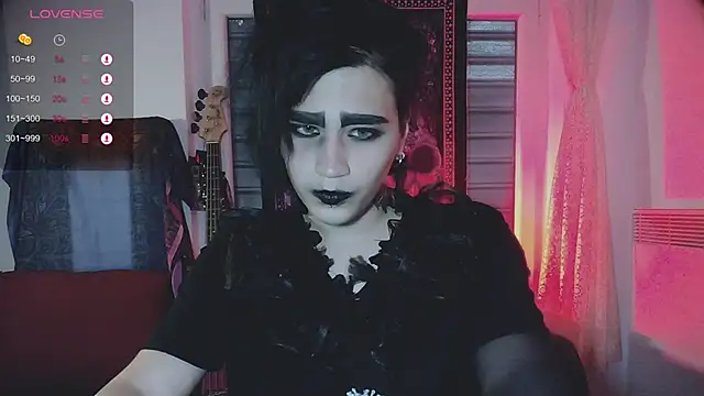 Snapshot of sademobeer chatting on 10.24.25 sademobeer online show from 10.24.25