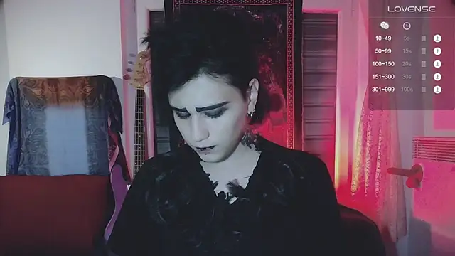 Snapshot of sademobeer chatting on 10.26.25 sademobeer online show from 10.26.25