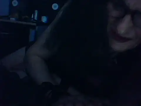 Snapshot of slutviki chatting on 12.16.25 slutviki online show from 12.16.25