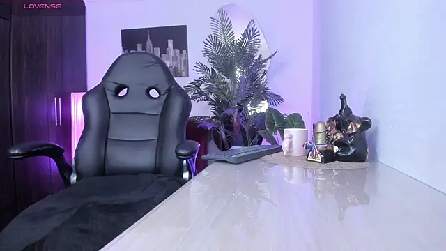 Amaia Bushida online show from 03.10.25