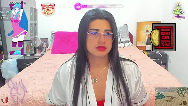 Snapshot of Khalifa_Gold chatting on 01.09.25 Khalifa Gold online show from 01.09.25