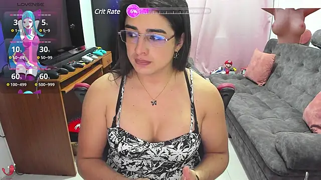 Snapshot of Khalifa_Gold chatting on 02.26.25 Khalifa Gold online show from 02.26.25