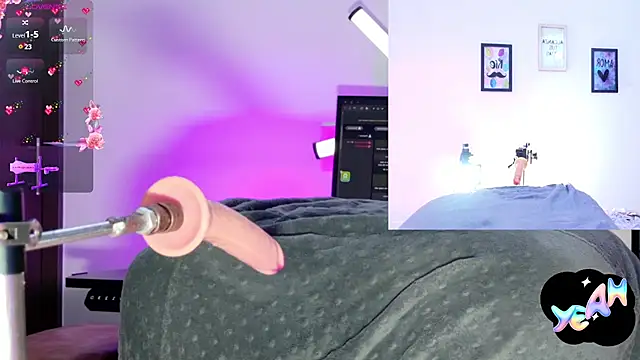 Snapshot of Scarlett-Smile chatting on 02.04.25 Scarlett-Smile online show from 02.04.25