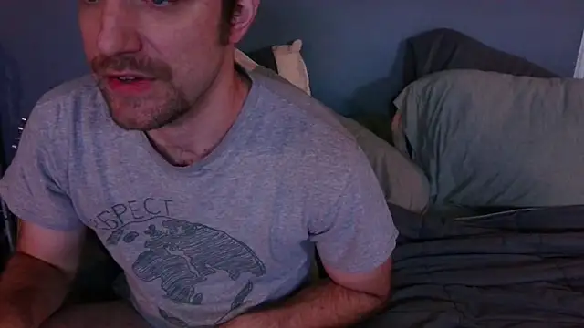 Snapshot of hpluvsplata chatting on 09.17.25 hpluvsplata online show from 09.17.25