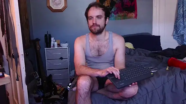 Snapshot of hpluvsplata chatting on 10.17.25 hpluvsplata online show from 10.17.25