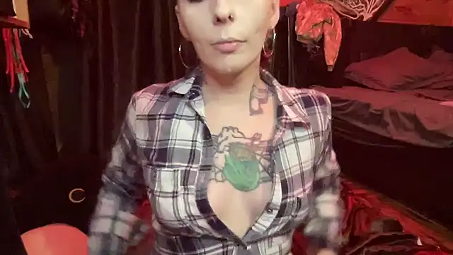 TeenyDoll online show from 10.20.25