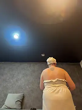 CandyShoopp online show from 02.26.26