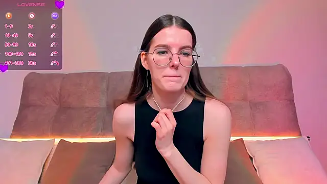 Snapshot of AriellaTesk chatting on 01.15.25 AriellaTesk online show from 01.15.25