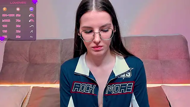 Snapshot of AriellaTesk chatting on 02.12.25 AriellaTesk online show from 02.12.25