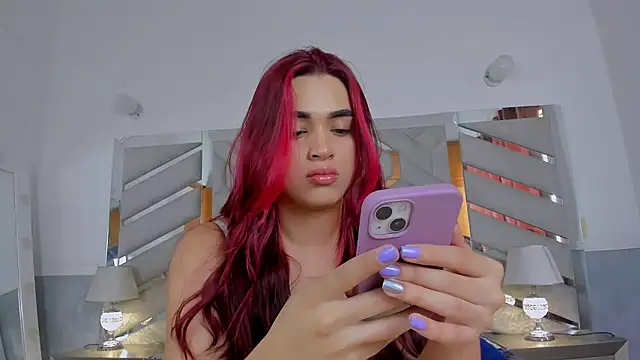 alexandra fire69x online show from 04.04.26