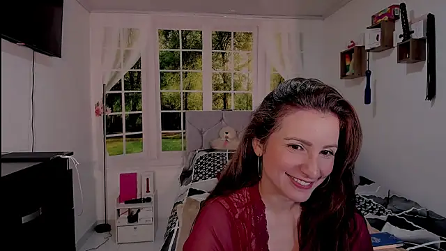 vanessabrown  online show from 05.20.26