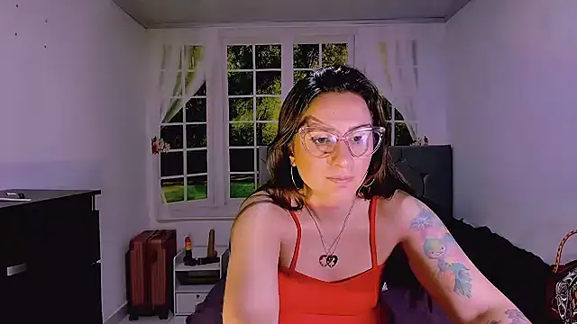 vanessabrown  online show from 07.14.26