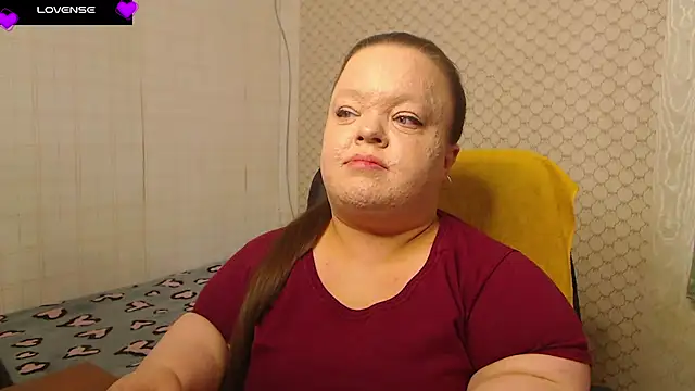 Janiffer MiMi online show from 04.11.26