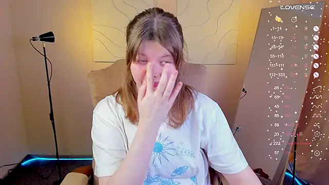 Vivian cutie online show from 02.27.25