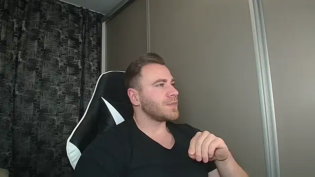 Thori92 online show from 01.05.25