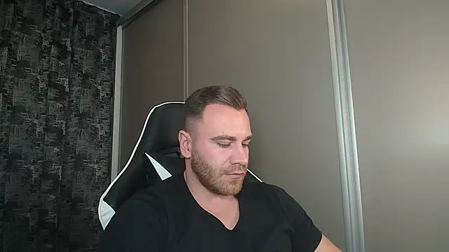 Thori92 online show from 01.12.25