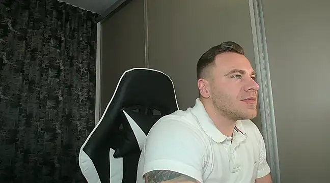 Thori92 online show from 01.24.25