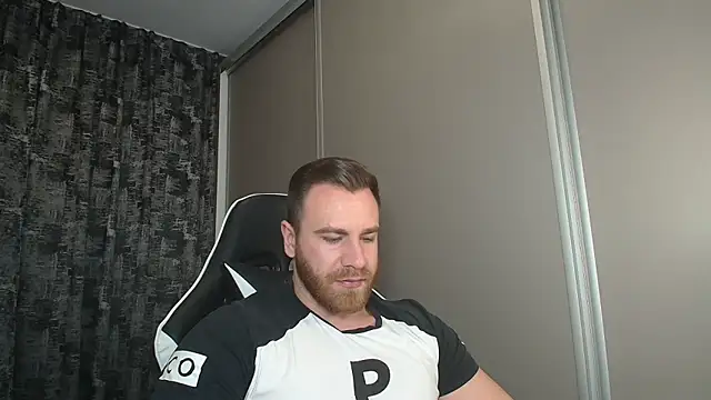 Thori92 online show from 03.14.25