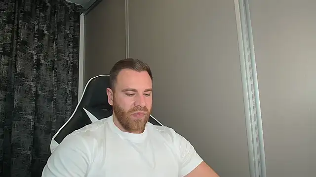 Thori92 online show from 11.01.25