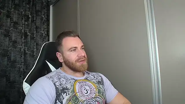 Thori92 online show from 11.28.25