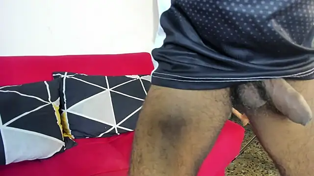 sweatyhairypig23 online show from 03.18.26